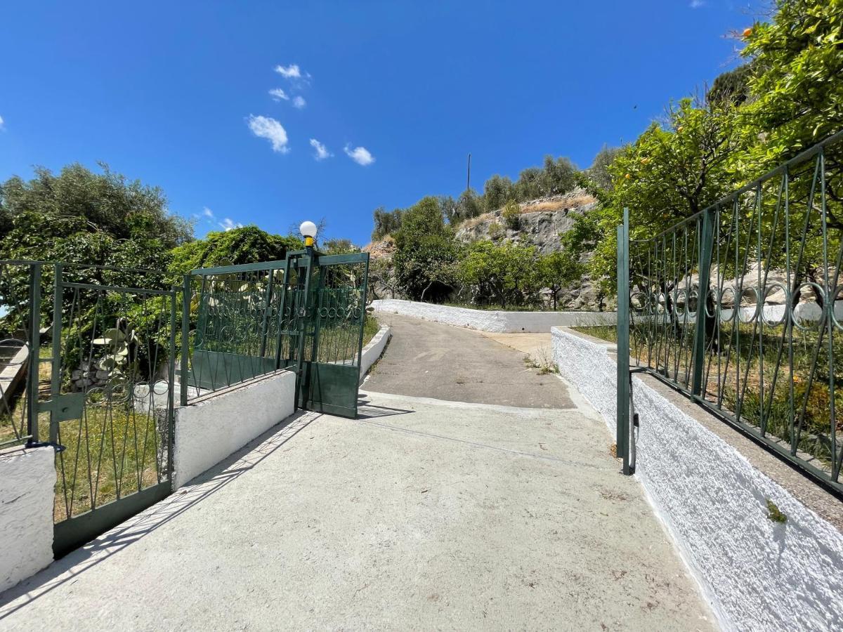 Villetta - Qui Dove Il Mare Luccica - Affitti Brevi Italia Monte SantʼAngelo Exterior foto